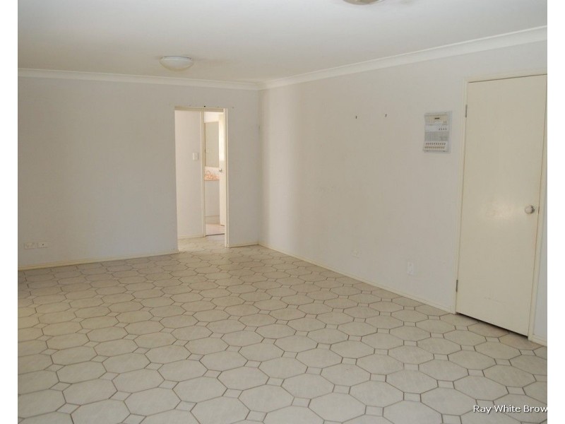 2-6 Belinda Court, Munruben QLD 4125