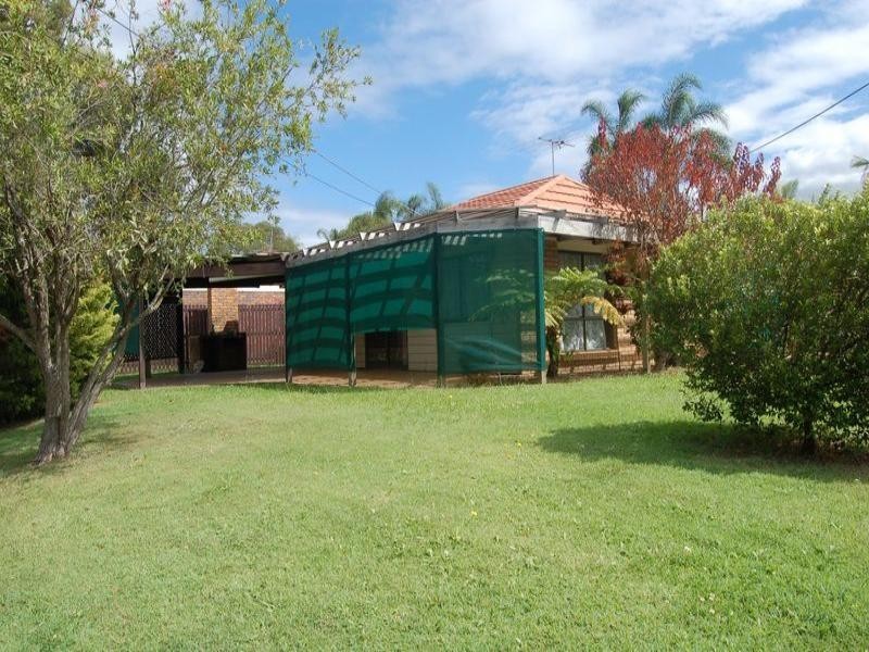 2 Bursaria Street, Crestmead QLD 4132