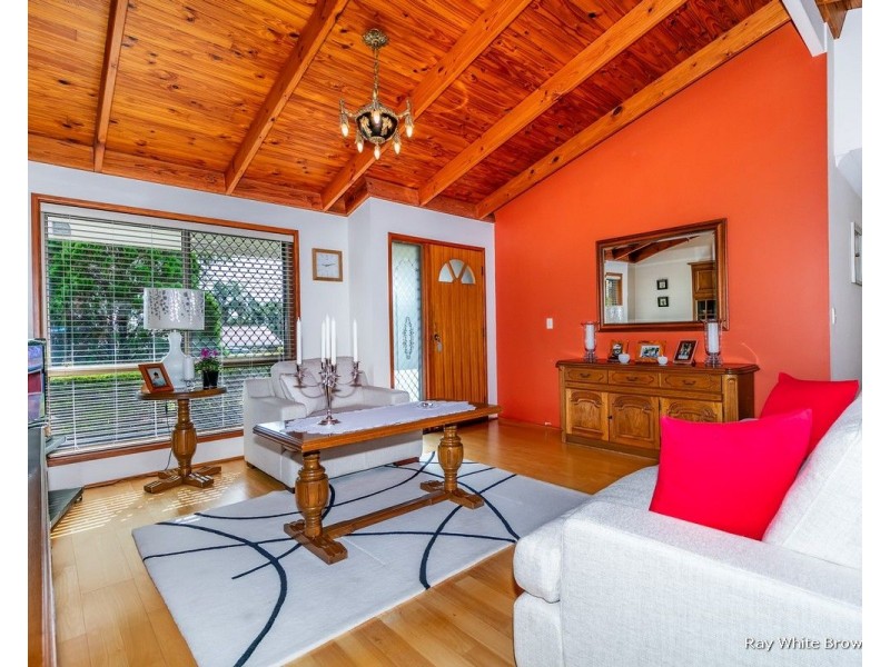 49 Vansittart Road, Regents Park QLD 4118