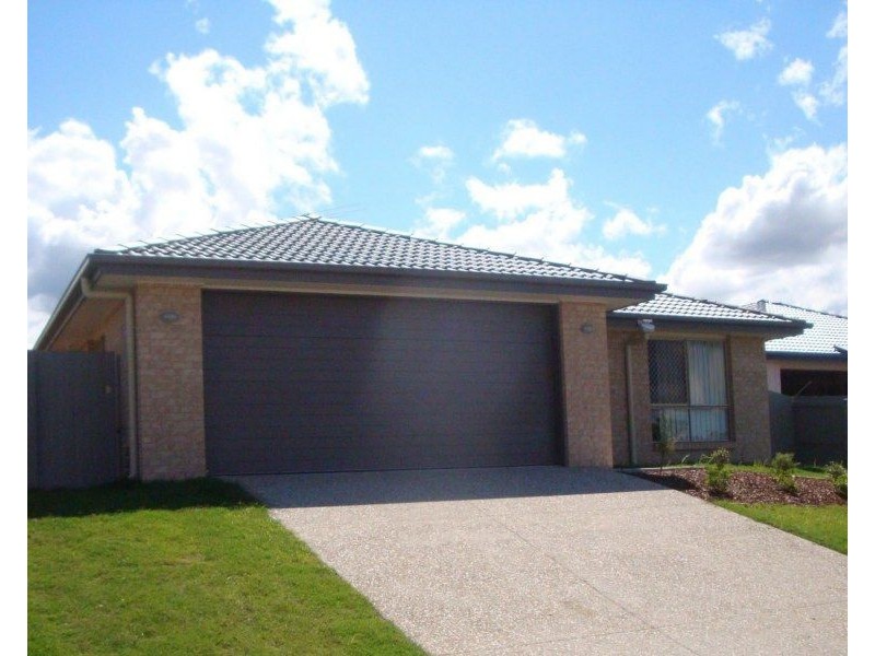 11 Serenity Court, Crestmead QLD 4132