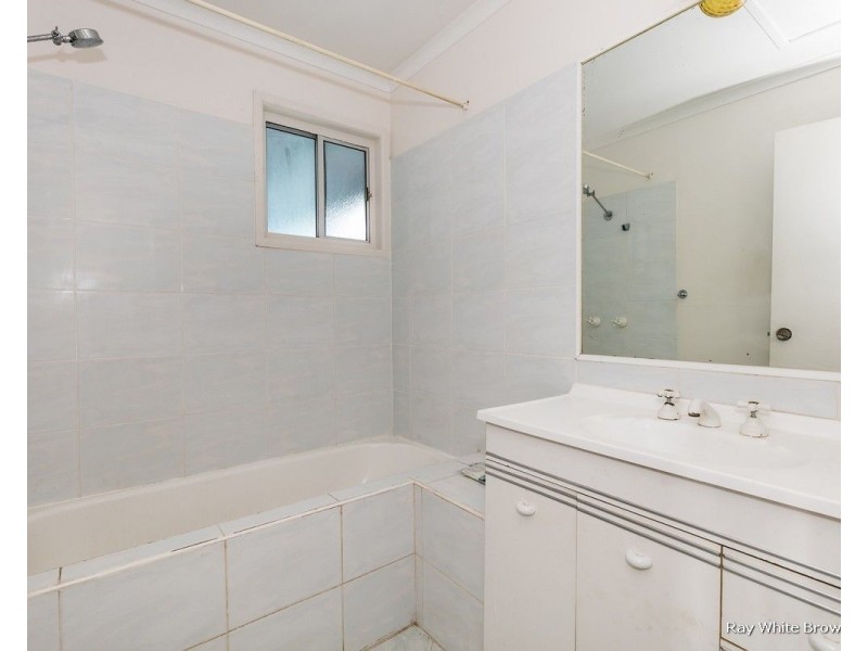 2 Poplar Street, Crestmead QLD 4132
