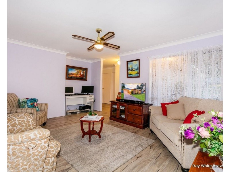 1 Cyril Court, Hillcrest QLD 4118