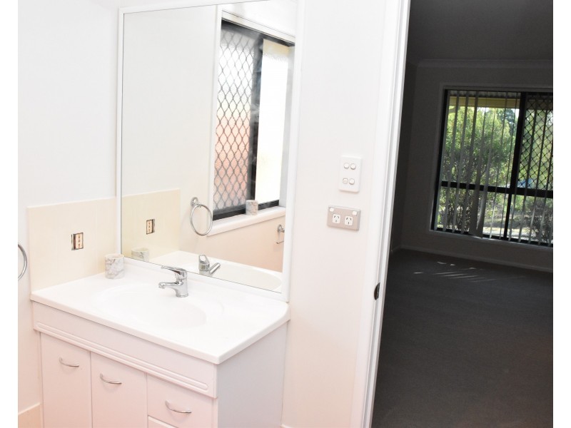 1-3 White Cedar Court, Cedar Vale QLD 4285