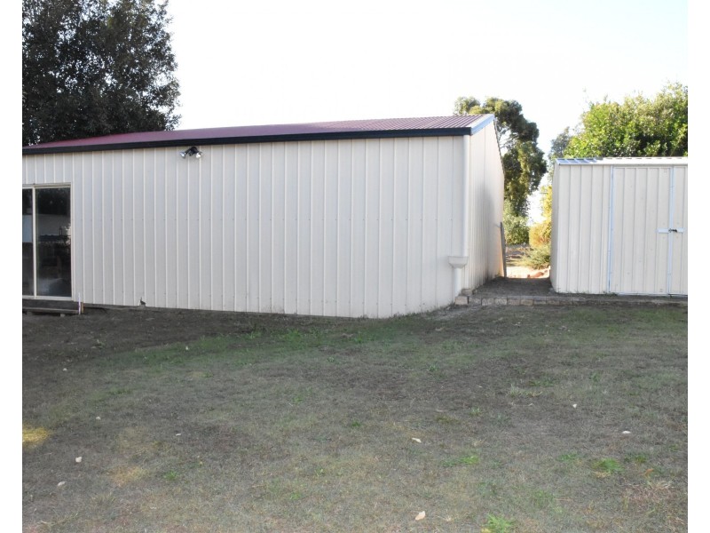 1-3 White Cedar Court, Cedar Vale QLD 4285