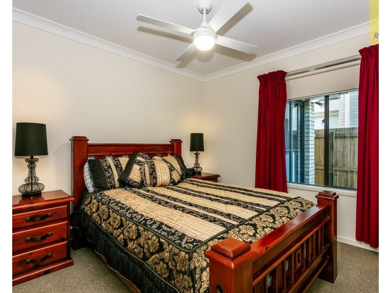 27 Mount Archer Road, Park Ridge QLD 4125