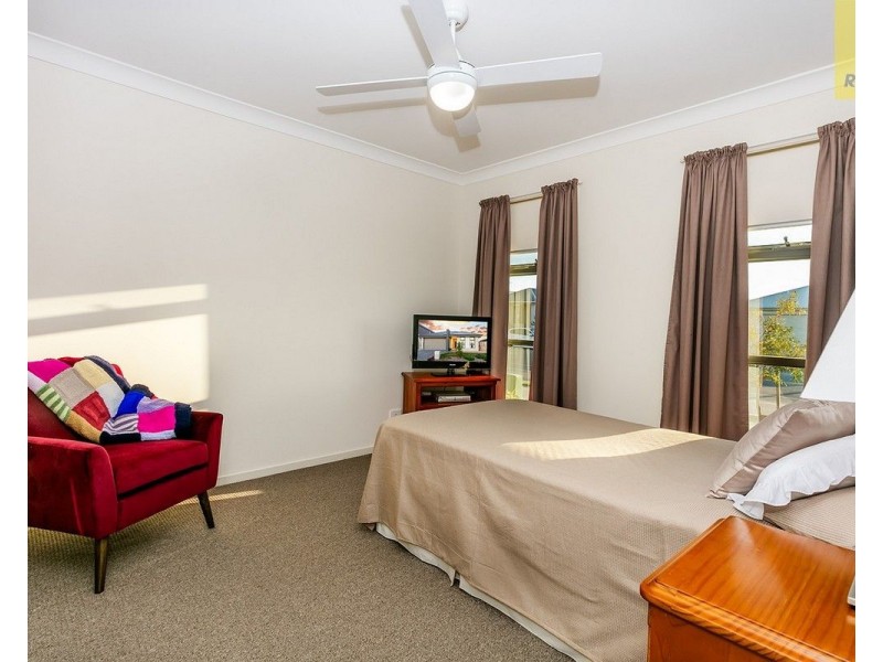 27 Mount Archer Road, Park Ridge QLD 4125