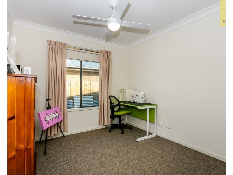 27 Mount Archer Road, Park Ridge QLD 4125