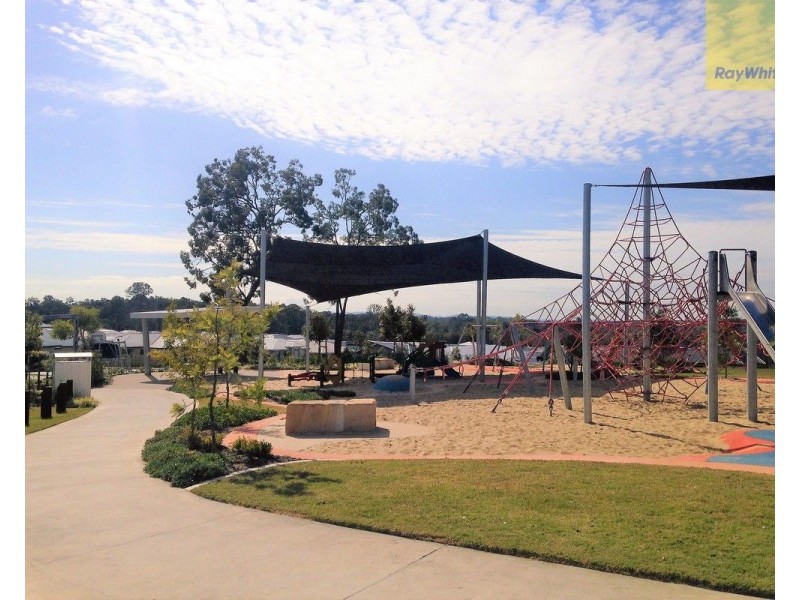 27 Mount Archer Road, Park Ridge QLD 4125