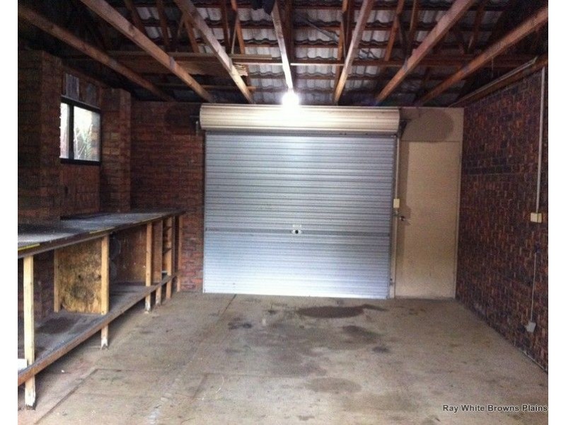 128 Estramina Road, Regents Park QLD 4118