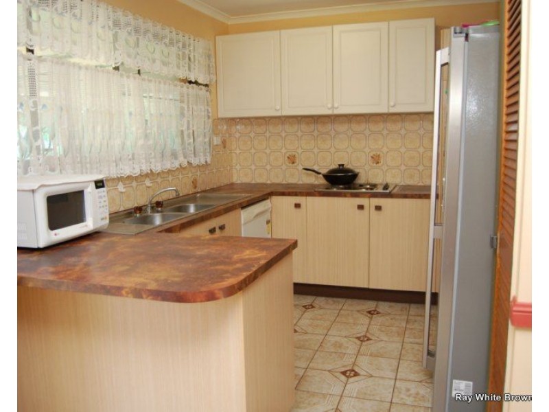 1 Matson Avenue, Regents Park QLD 4118