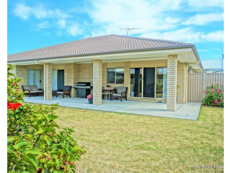 35 Maryland Drive, Regents Park QLD 4118