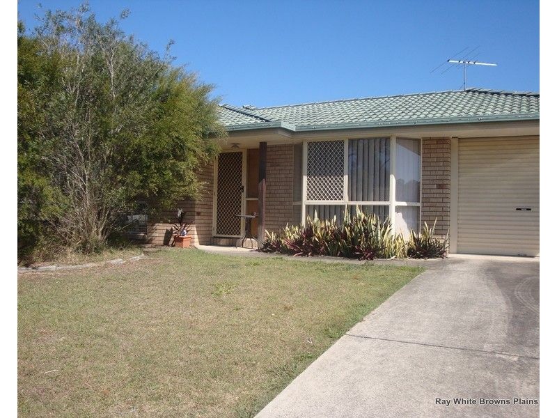 37 Bottlebrush Drive, Regents Park QLD 4118