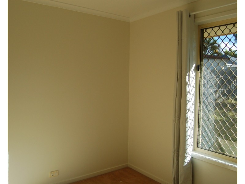 37 Bottlebrush Drive, Regents Park QLD 4118