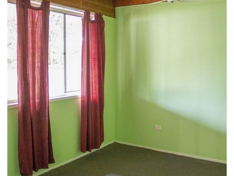 78 Aquarius Drive, Kingston QLD 4114