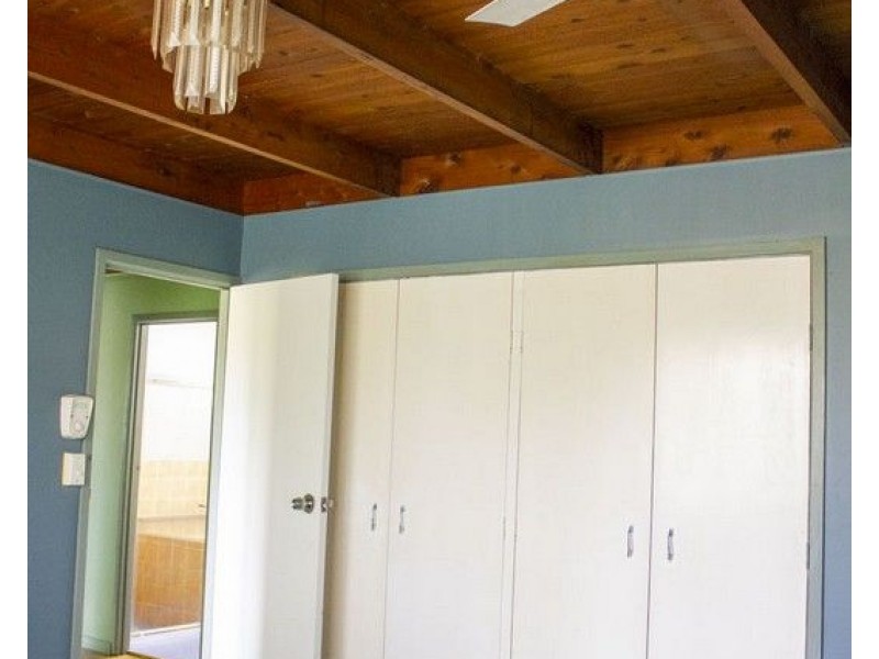 78 Aquarius Drive, Kingston QLD 4114