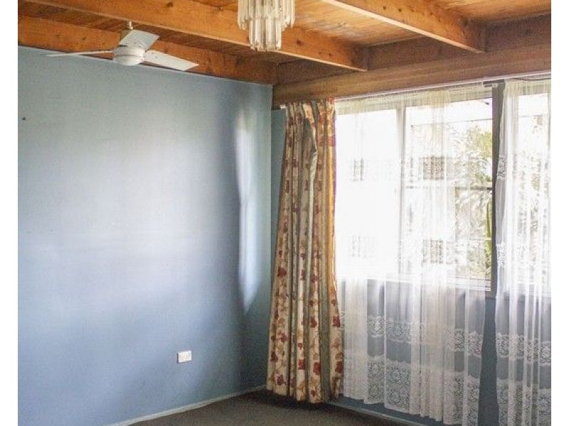 78 Aquarius Drive, Kingston QLD 4114