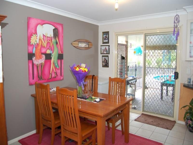 28 Eildon Close, Munruben QLD 4125