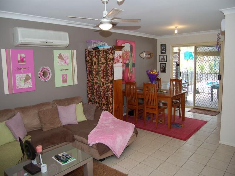 28 Eildon Close, Munruben QLD 4125