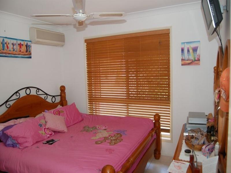 28 Eildon Close, Munruben QLD 4125