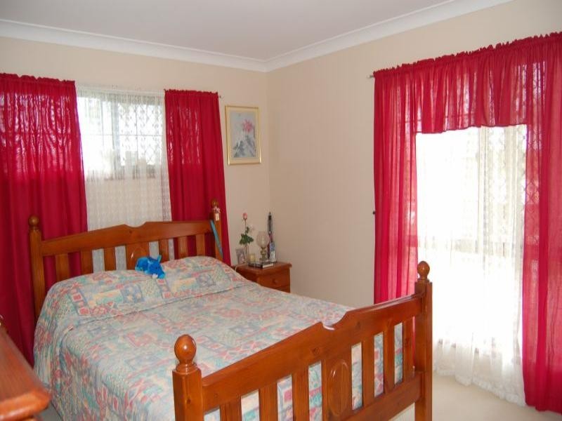 26 Dracon Street, Regents Park QLD 4118