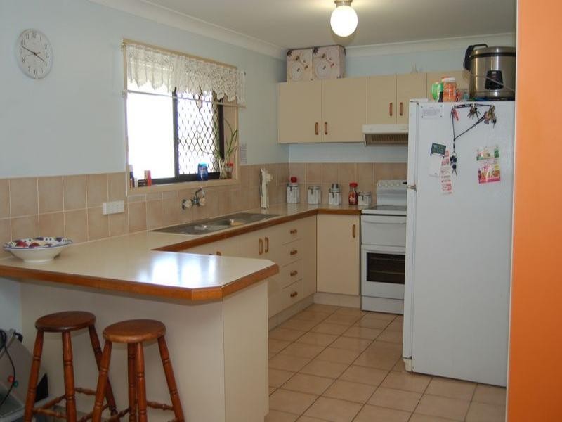 27 Wilton Crescent, Boronia Heights QLD 4124