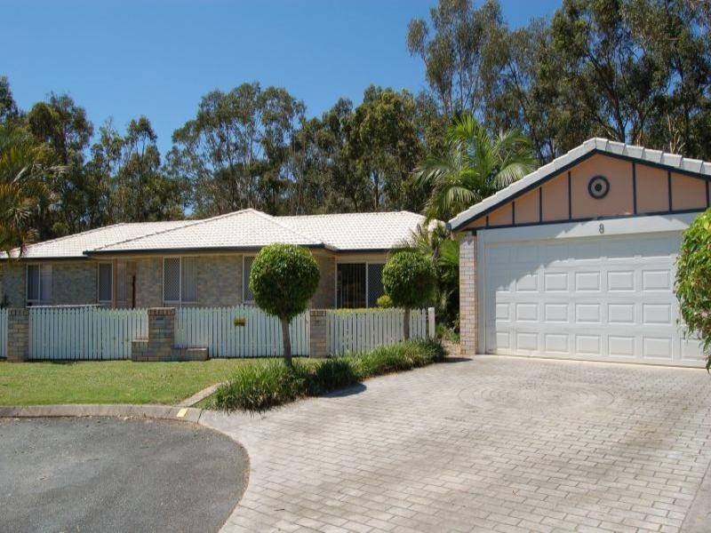 8 Jardine Court, Hillcrest QLD 4118