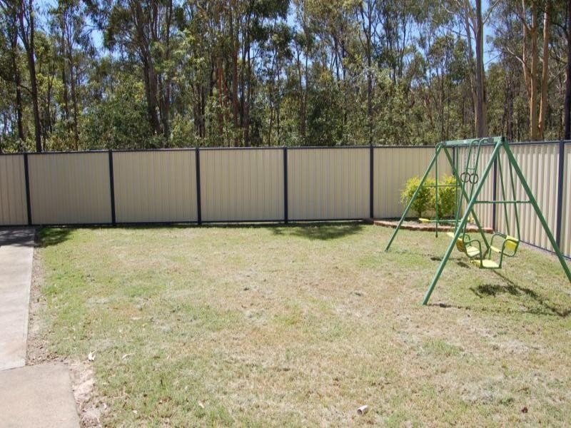 8 Jardine Court, Hillcrest QLD 4118