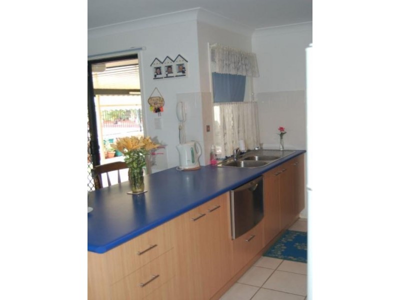 3 Regal Drive, Regents Park QLD 4118