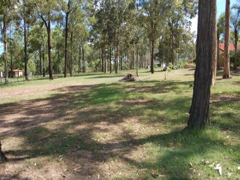 2 Lee Court, Greenbank QLD 4124