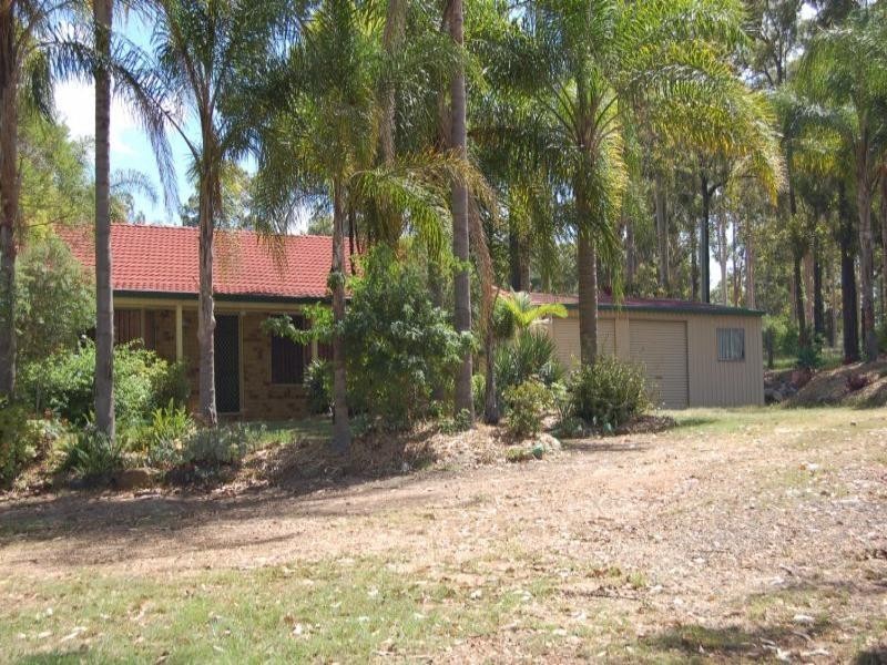 2 Lee Court, Greenbank QLD 4124