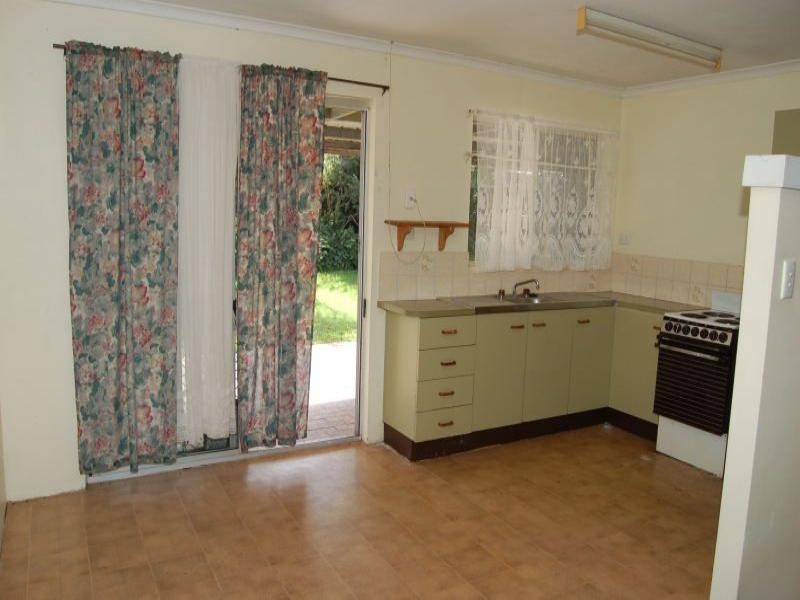 42 Forestwood Street, Crestmead QLD 4132