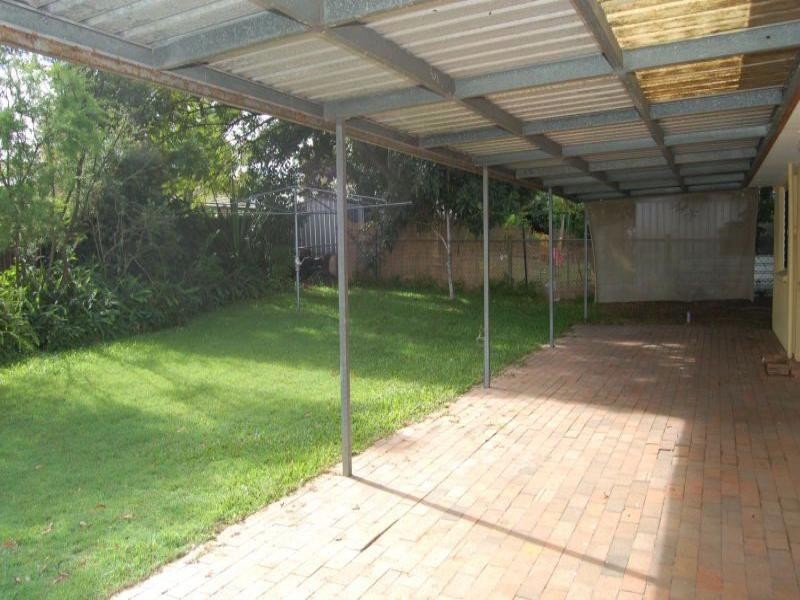 42 Forestwood Street, Crestmead QLD 4132