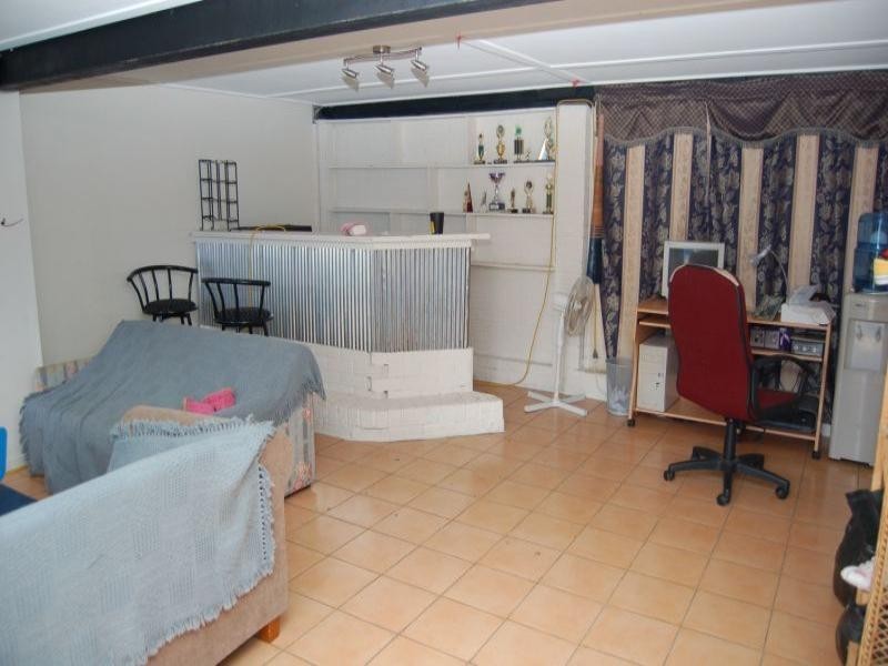 13 Balsa Street, Crestmead QLD 4132