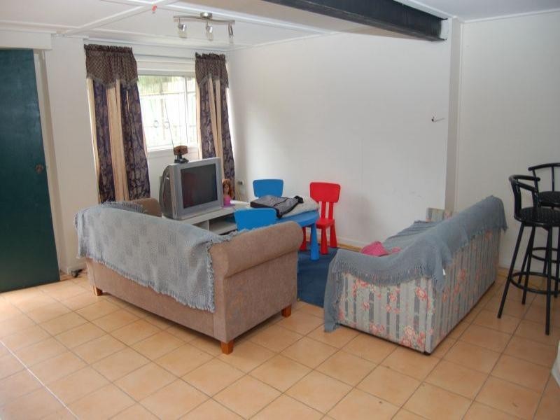 13 Balsa Street, Crestmead QLD 4132