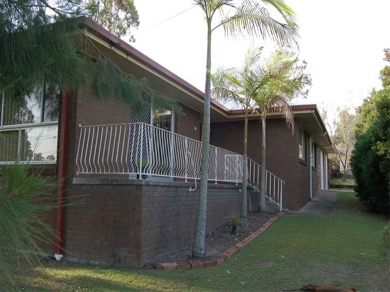 2 Grand Central Court, Boronia Heights QLD 4124
