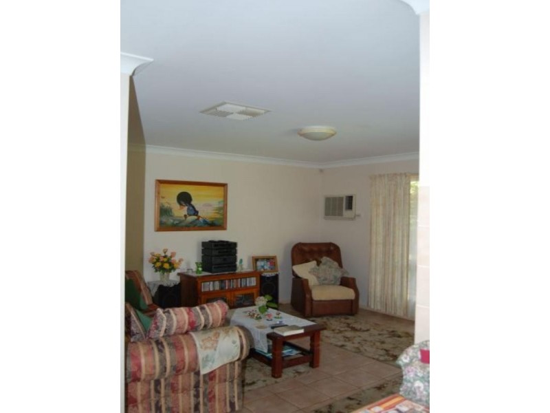 36 Diamantina Street, Hillcrest QLD 4118