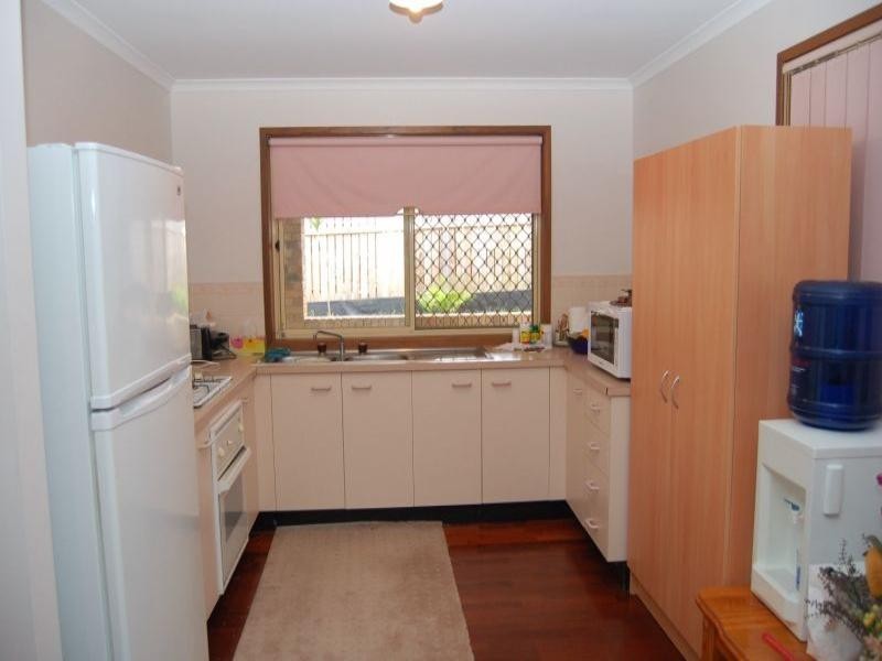 207 Waller Road, Regents Park QLD 4118