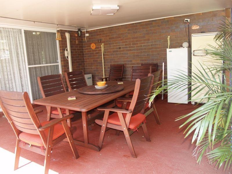 15 Jackson Court, Regents Park QLD 4118