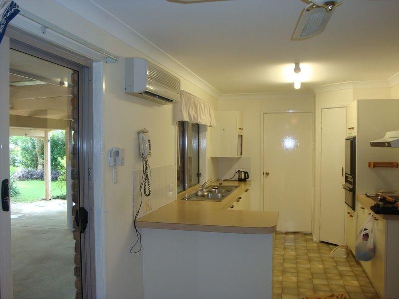 12 Grand Central Court, Boronia Heights QLD 4124