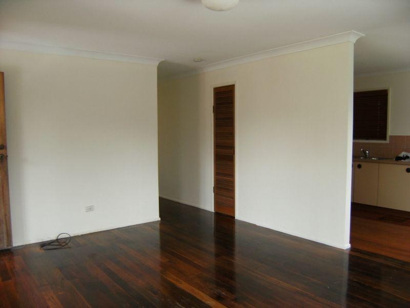 15 Tulong Street, Crestmead QLD 4132