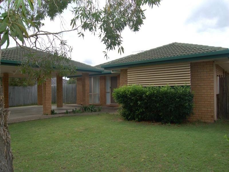 4 Fernhaven Court, Regents Park QLD 4118
