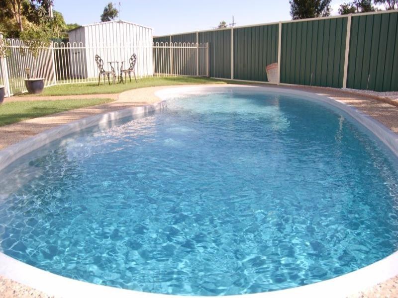 25 Sandalwood Street, Crestmead QLD 4132