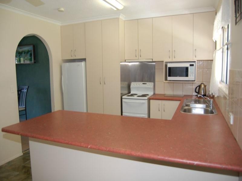 25 Sandalwood Street, Crestmead QLD 4132