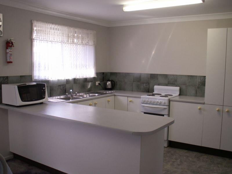 24 Waller Road, Browns Plains QLD 4118