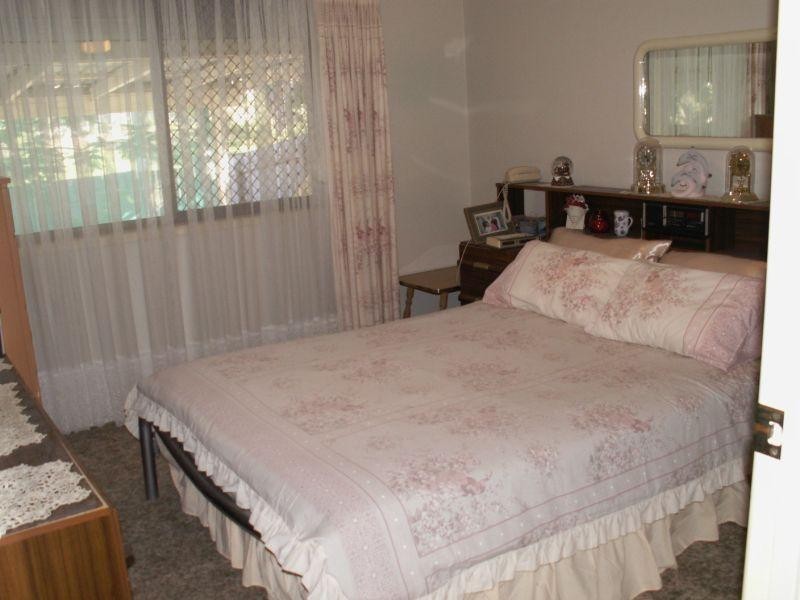 24 Waller Road, Browns Plains QLD 4118