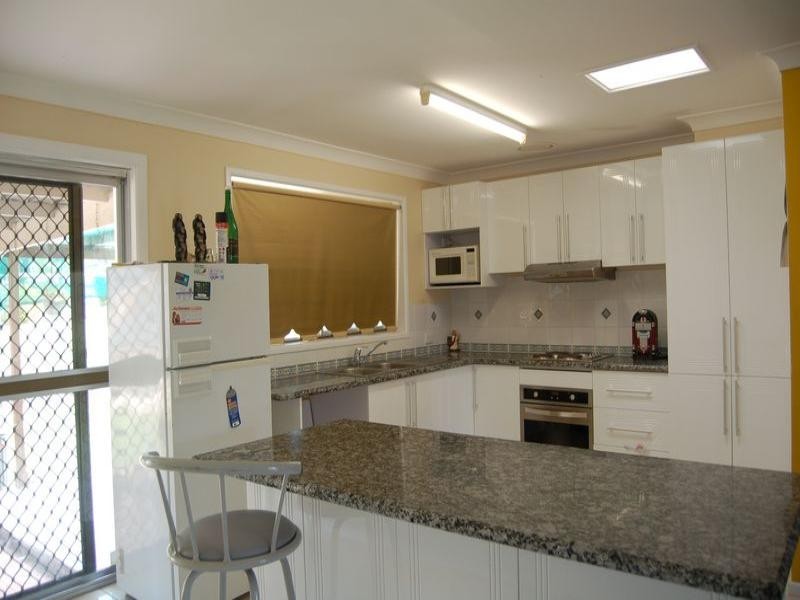 25 Flinders Drive, Boronia Heights QLD 4124