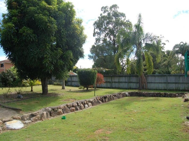 25 Flinders Drive, Boronia Heights QLD 4124