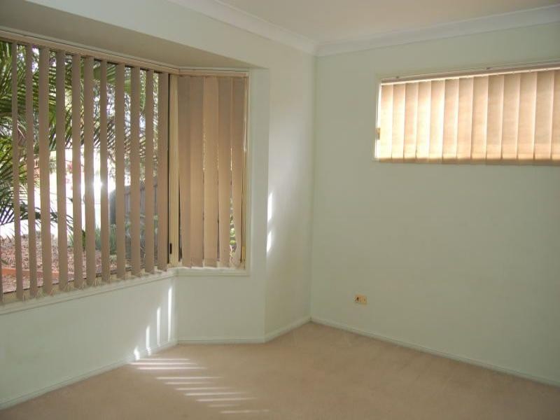 85 Lamberth Road, Regents Park QLD 4118