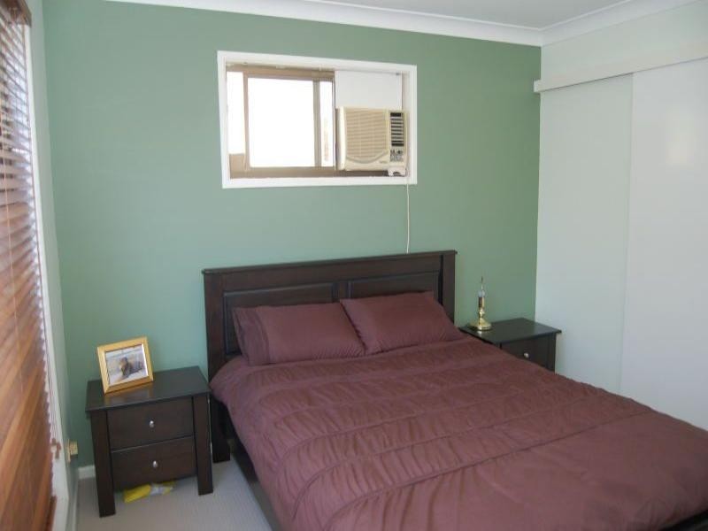 4 Dornock Drive, Boronia Heights QLD 4124