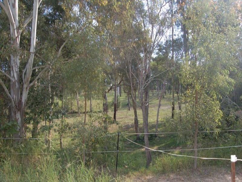 257-271 Lance Road, North Maclean QLD 4280
